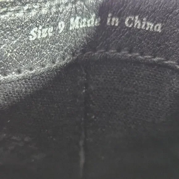 Dolce Vita Castor H2O Booties Womens 9 Waterproof Black Leather Lug Sole Chelsea - Picture 11 of 12